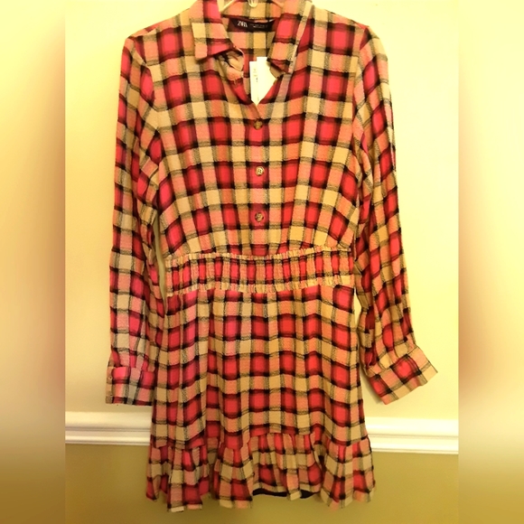 Zara Dresses & Skirts - NWT Zara Dress Size Small